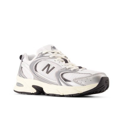 530 – SILVER METALLIC with BLACK CEMENT