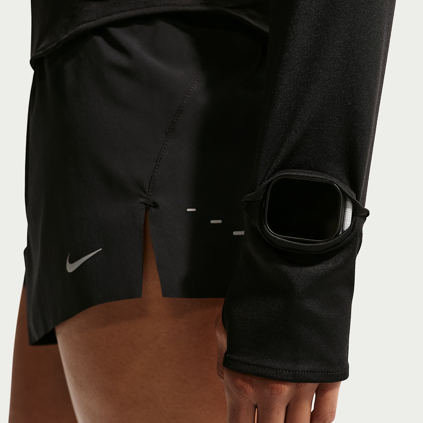 Nike Swift Women's Dri-FIT UV 1/4-Zip Running Top – Black