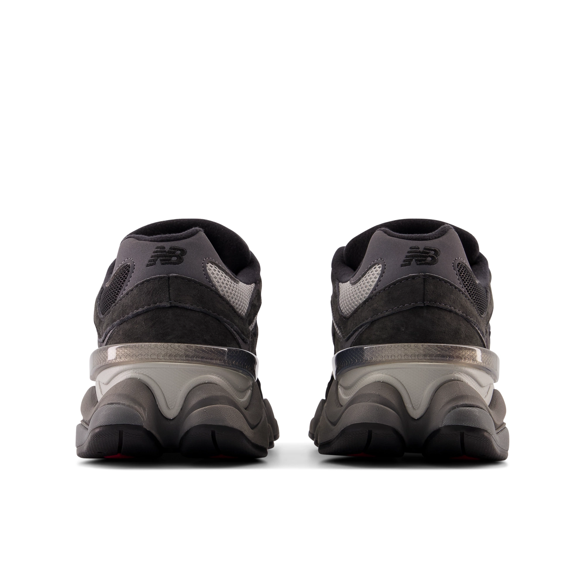 9060 – BLACK with CASTLEROCK and Rain Cloud
