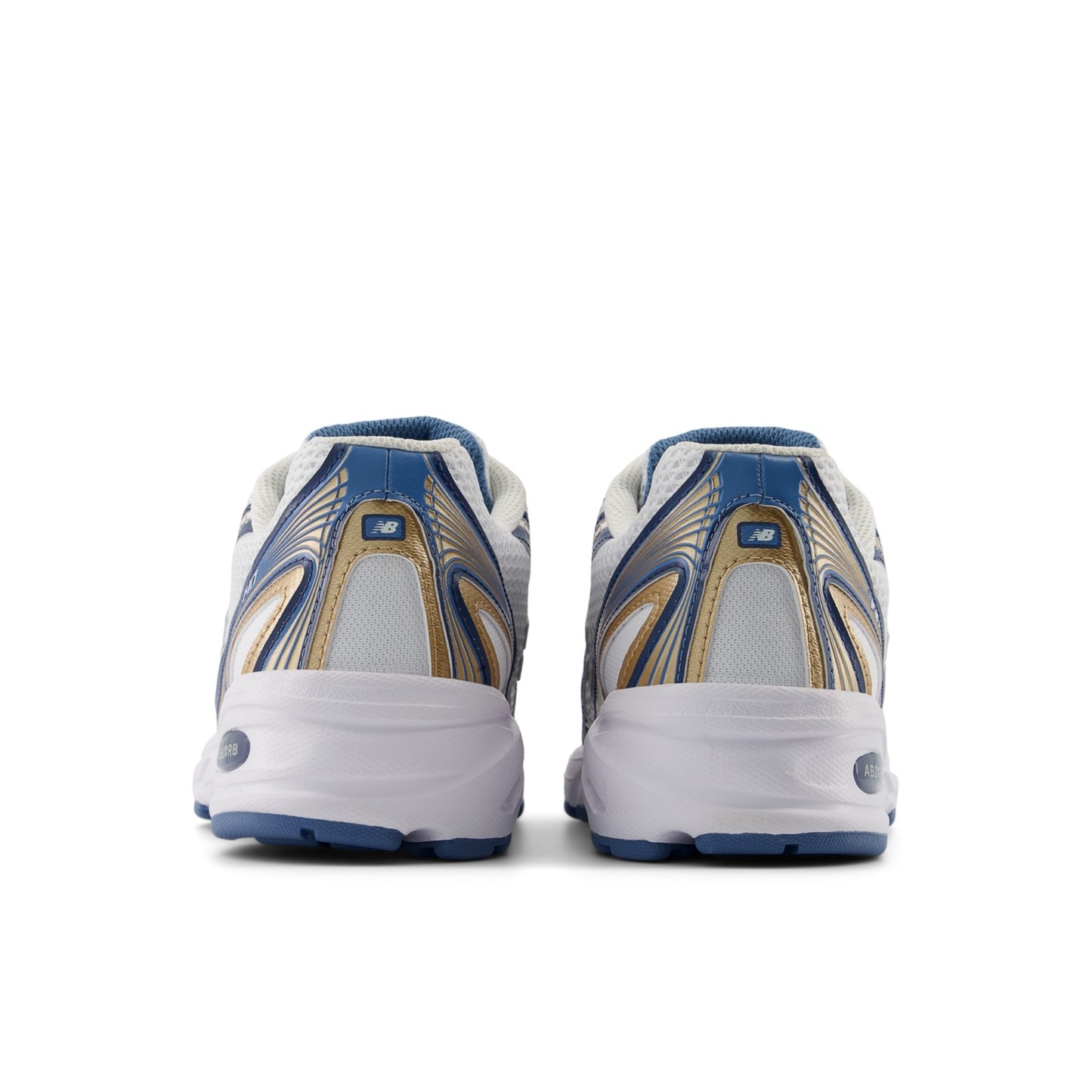 740 – Heron Blue with Vintage Indigo and Gold Metallic