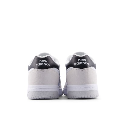 480 – White with Black