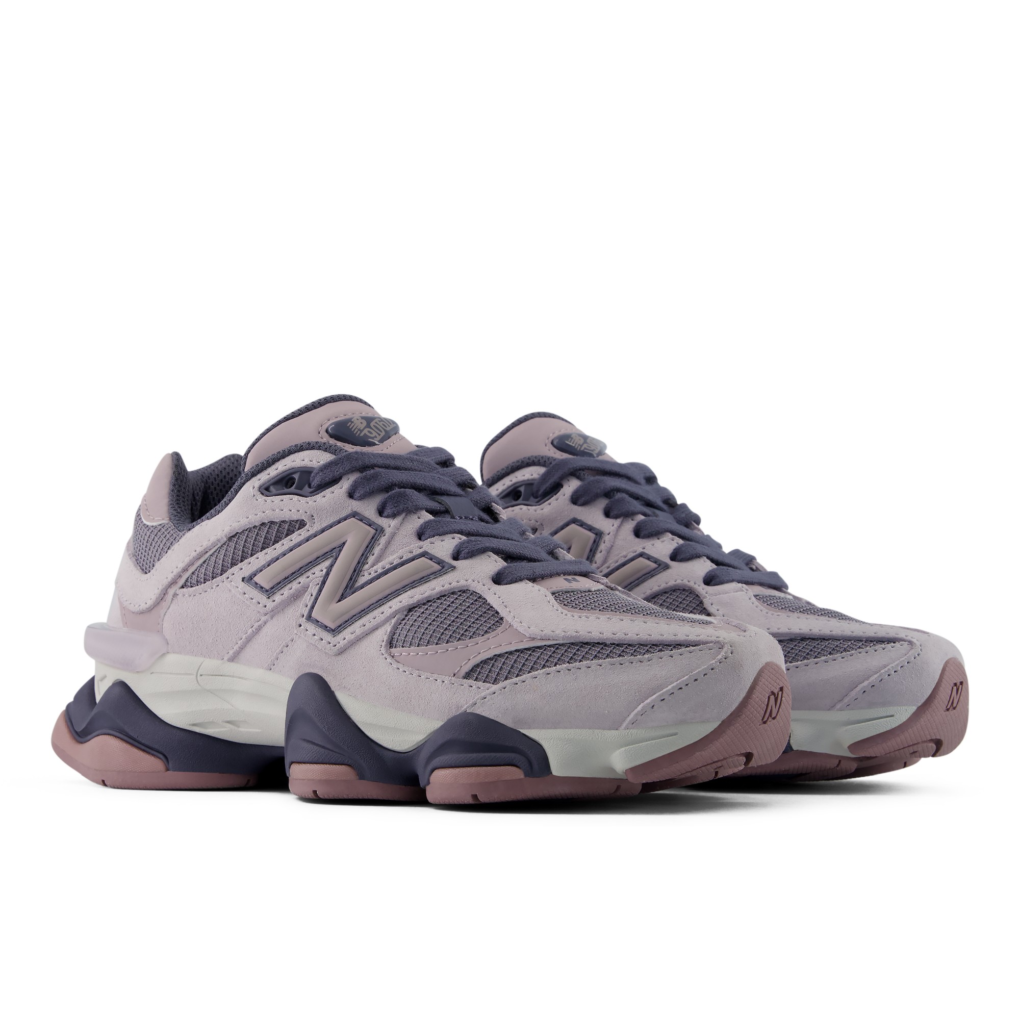 9060 – TRUFFLE SALT with HORIZON GREY