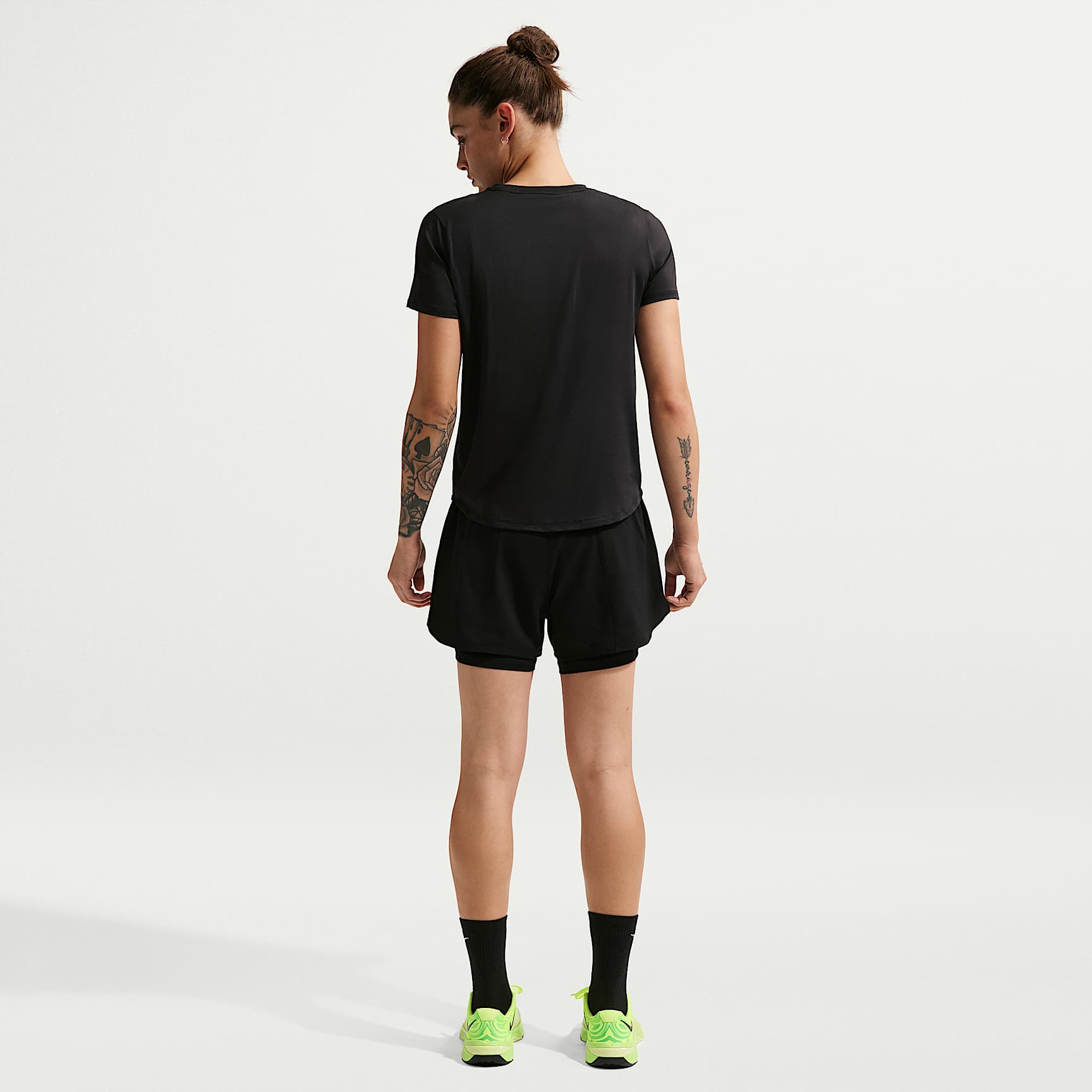 Nike One Women's Dri-FIT High-Waisted 8cm (approx.) 2-in-1 Shorts – Black/White