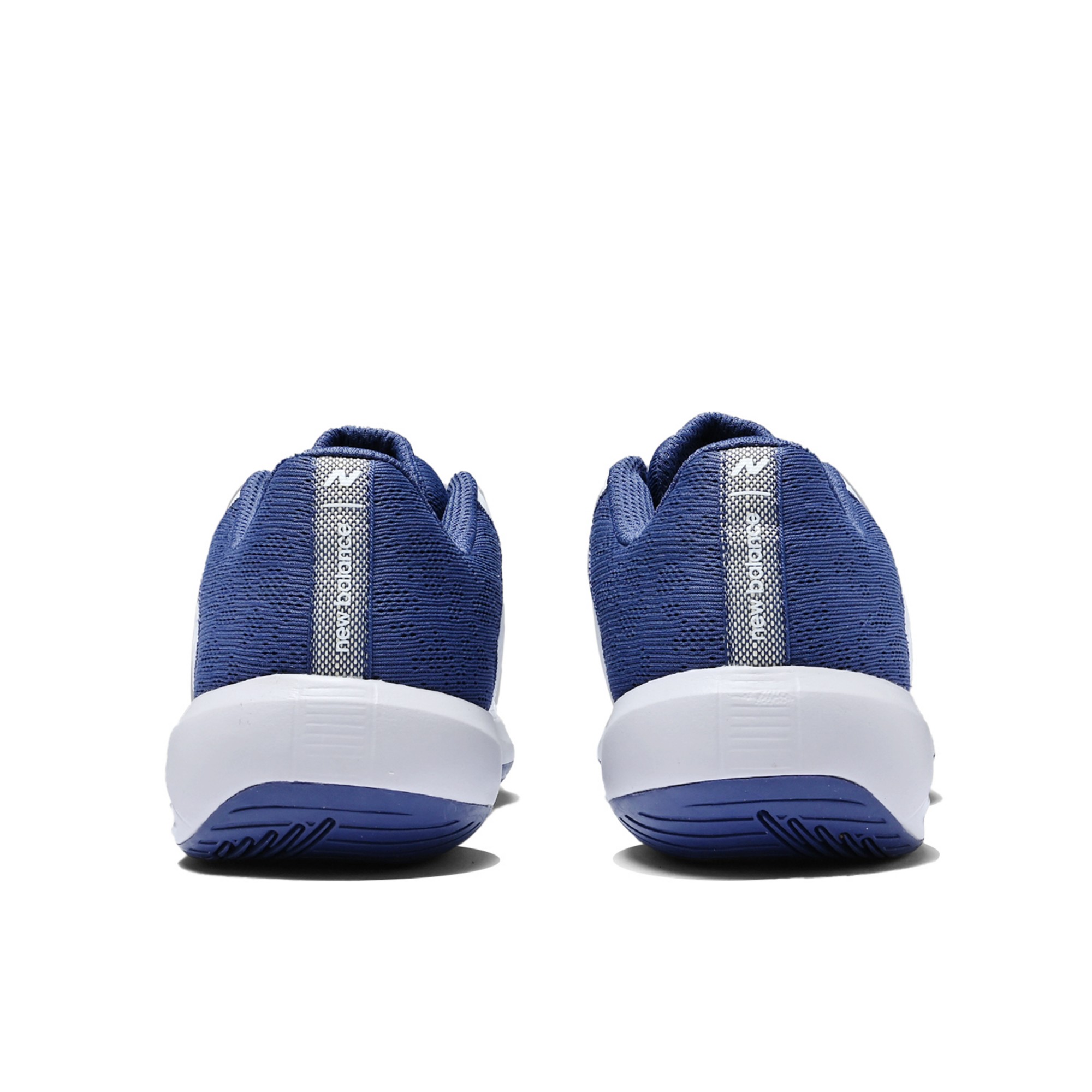 696v6 Synthetic – White with Dream State and Parchment