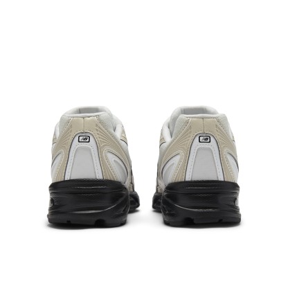 740 – TIMBERWOLF with WHITE