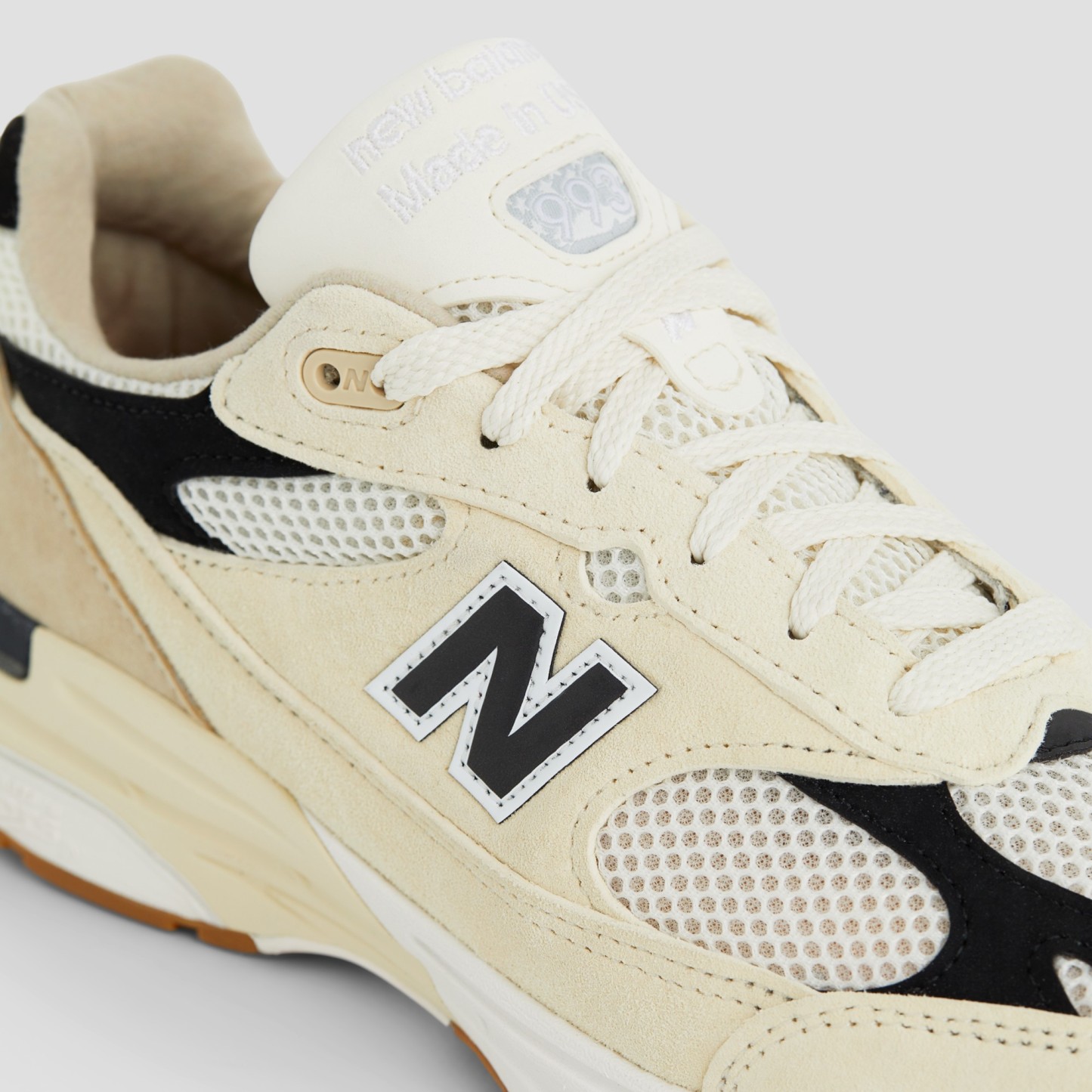 Made in USA 993 – Sea Salt with Black