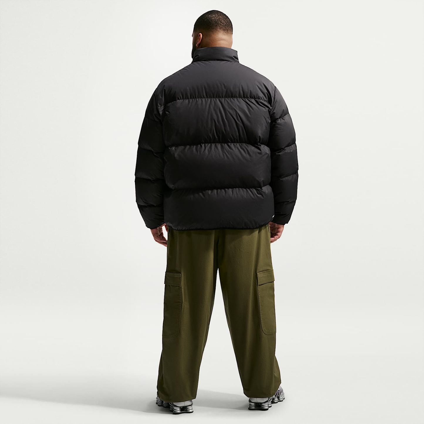 Nike Sportswear Club Men's Therma-FIT Down Puffer Jacket – Black/White