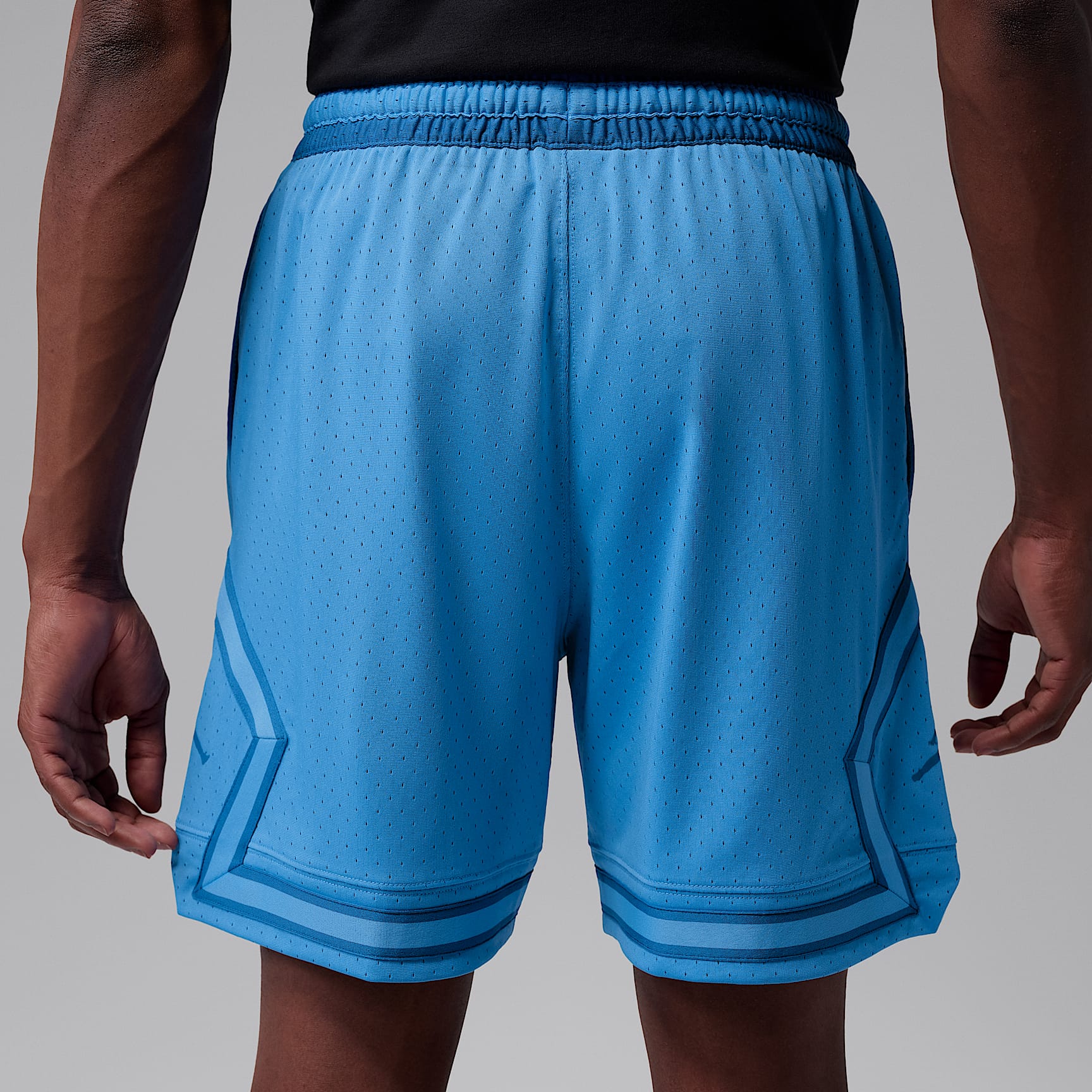 Jordan Sport Men's Dri-FIT 18cm (approx.) Mesh Diamond Shorts – Blue Beyond/True Blue/True Blue
