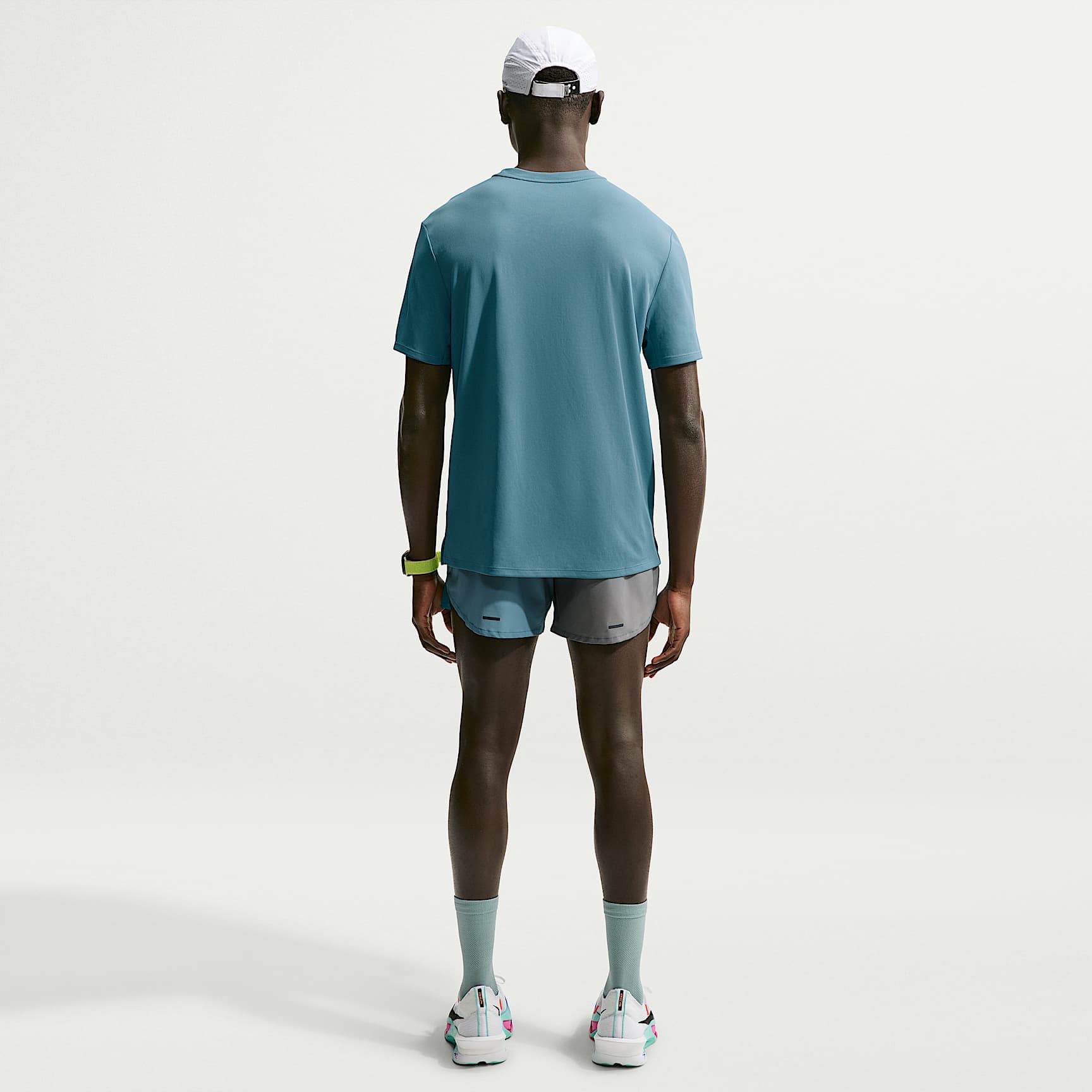 Nike Miler Men's Dri-FIT Short-Sleeve Running Top – Smoky Blue
