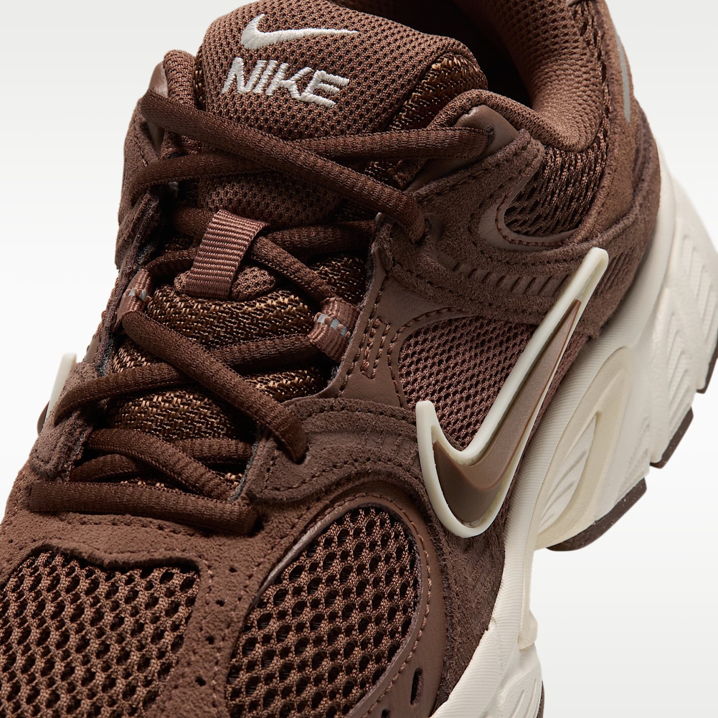 Nike V5 RNR Suede Women's Shoes – Cacao Wow/Infinite Sable/Soft Pearl/Cacao Wow