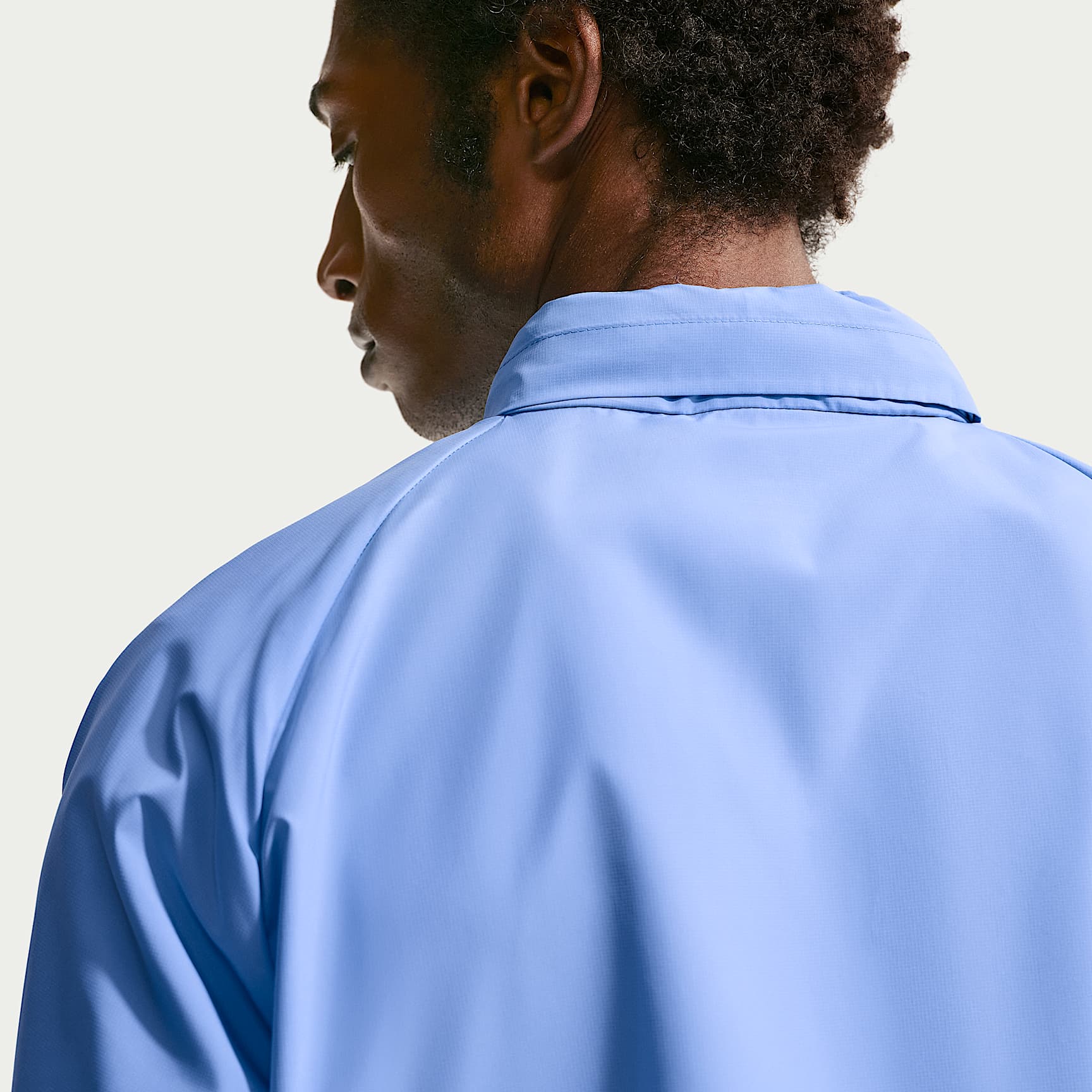 Nike Miler Men's Repel UV Protection Running Jacket – Royal Pulse/Royal Pulse