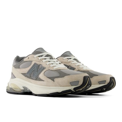 2010 – TIMBERWOLF with HARBOR GREY