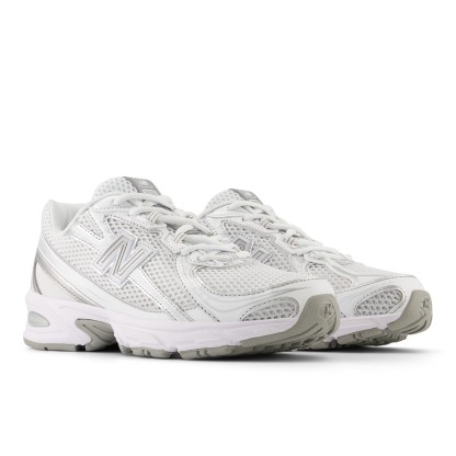 740 – WHITE with Metallic Silver and Reflection