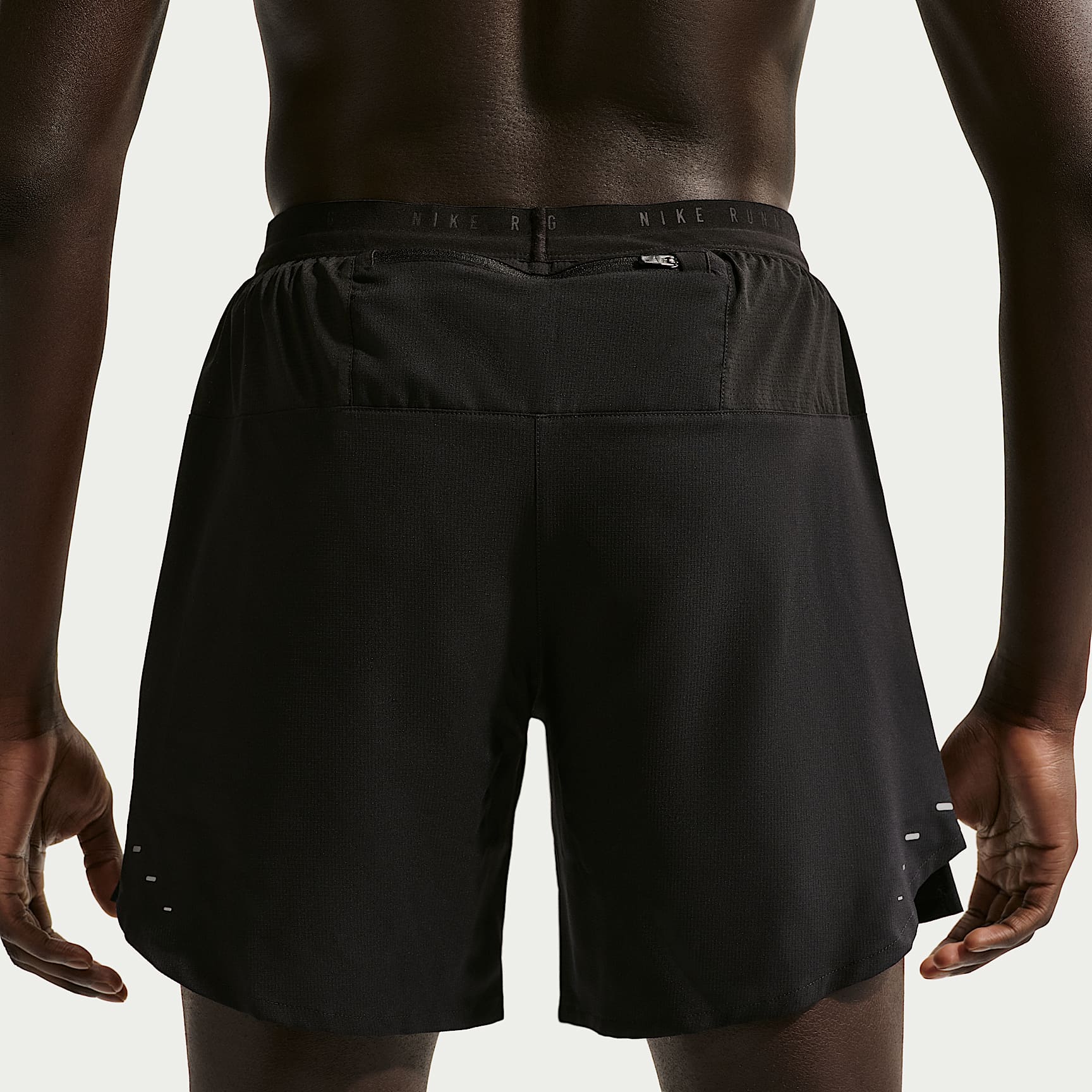 Nike Stride Men's Dri-FIT 18cm (approx.) 2-in-1 Running Shorts – Black