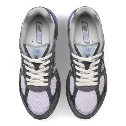 2010 – NEPTUNE GREY with VIOLET CRUSH and TARO