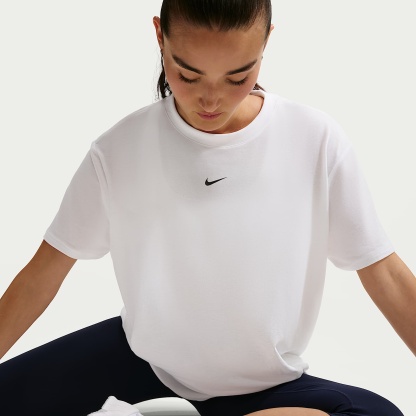 Nike One Relaxed Women's Dri-FIT Short-Sleeve Top – White/Black