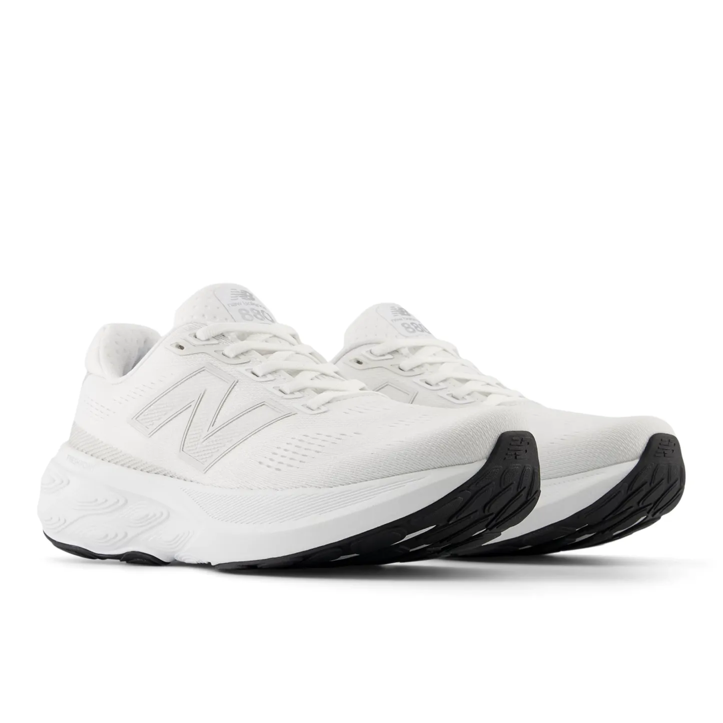 Fresh Foam X 880v15 – WHITE with SEA SALT and BLACK