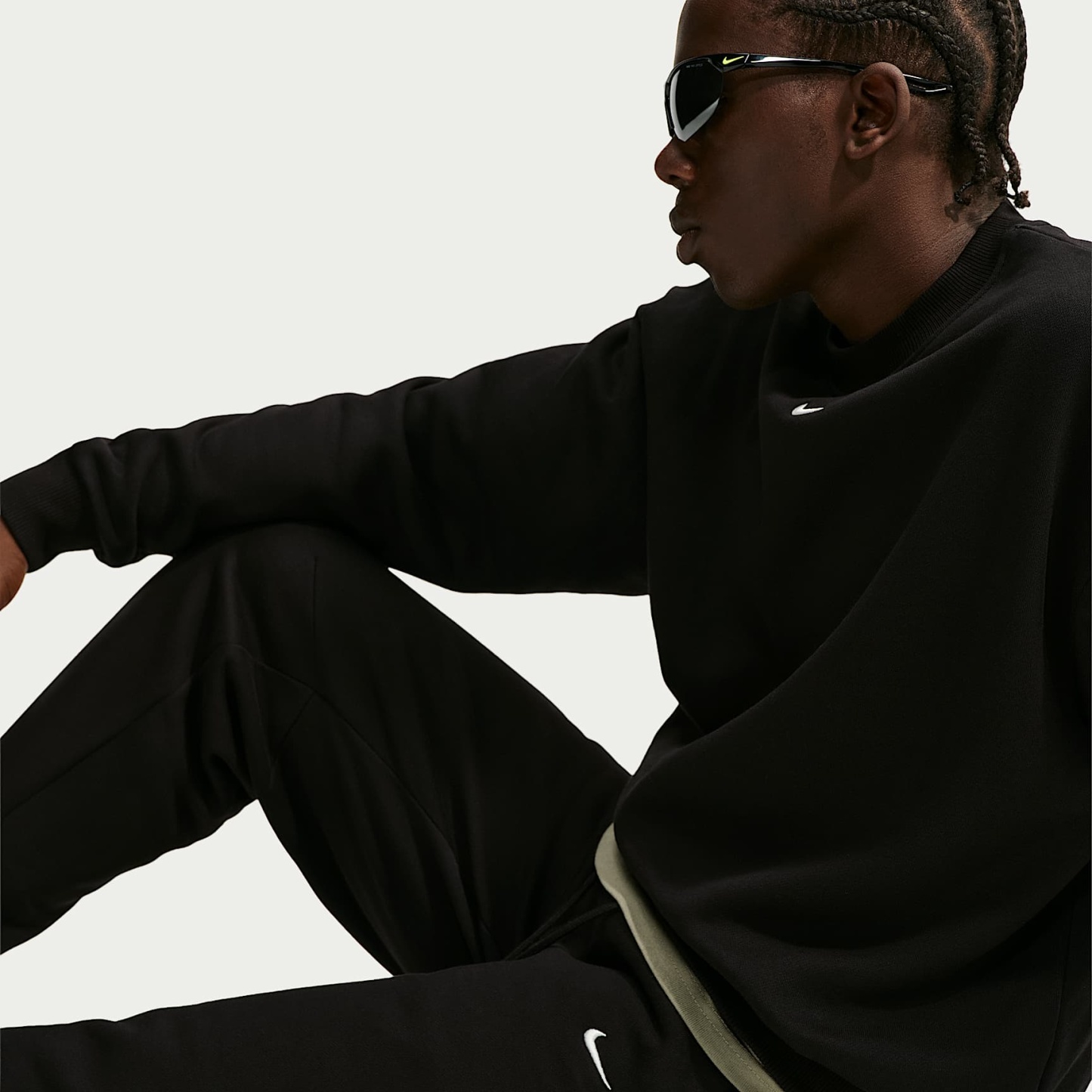 Nike Solo Fleece Men's Joggers – Total Black/Sail