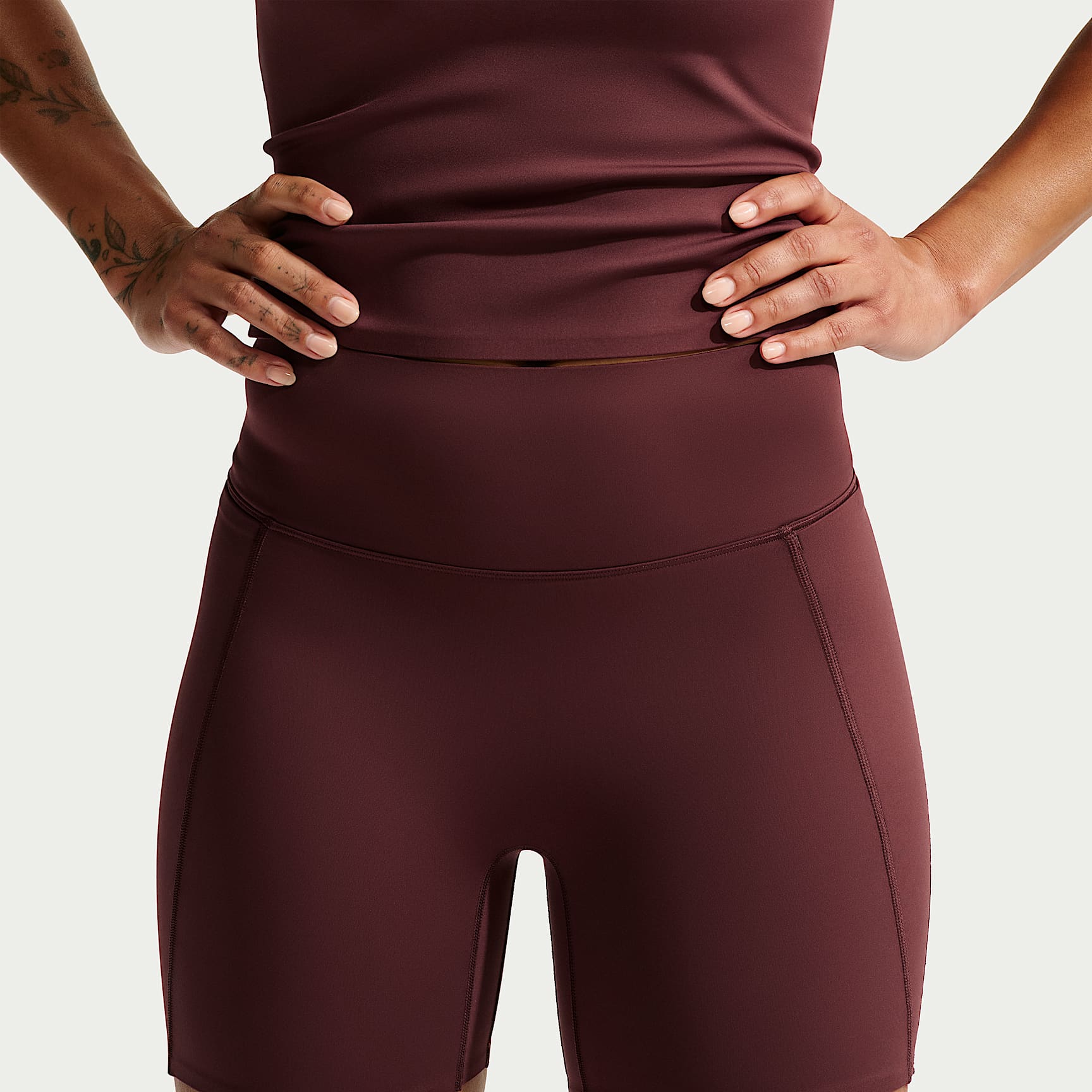 Nike Universa Women's High-Waisted 12.5cm (approx.) Biker Shorts with No Front Seam – Mystic Dates/Mystic Dates/Burgundy Crush