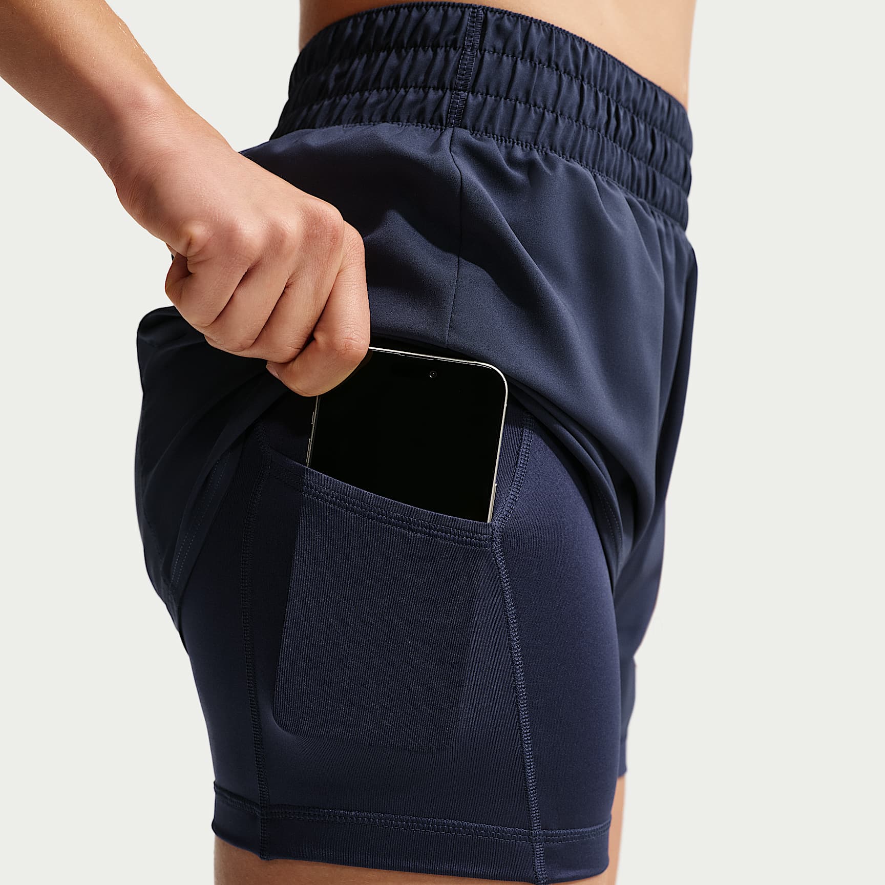 Nike One Women's Dri-FIT High-Waisted 8cm (approx.) 2-in-1 Shorts – Midnight Navy/White