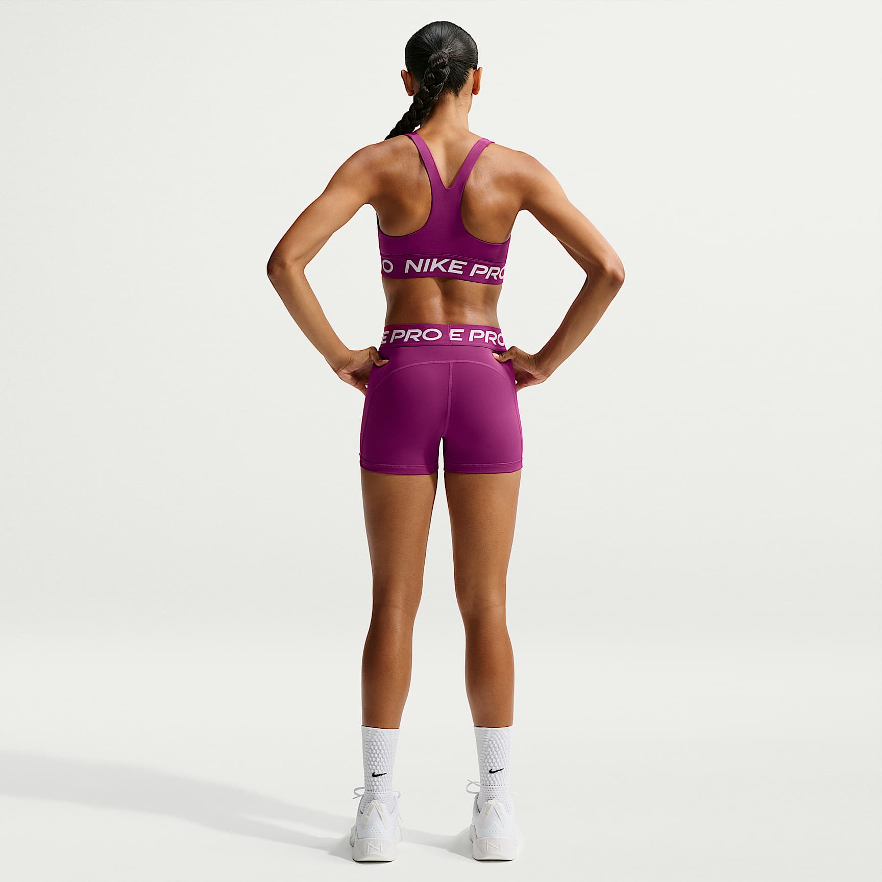Nike Pro Women's Mid-Rise 7.5cm (approx.) Biker Shorts – True Berry/White