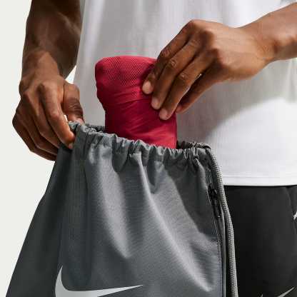 Nike Stride Men's Repel UV Running Jacket – Mystic Dates/Tough Red