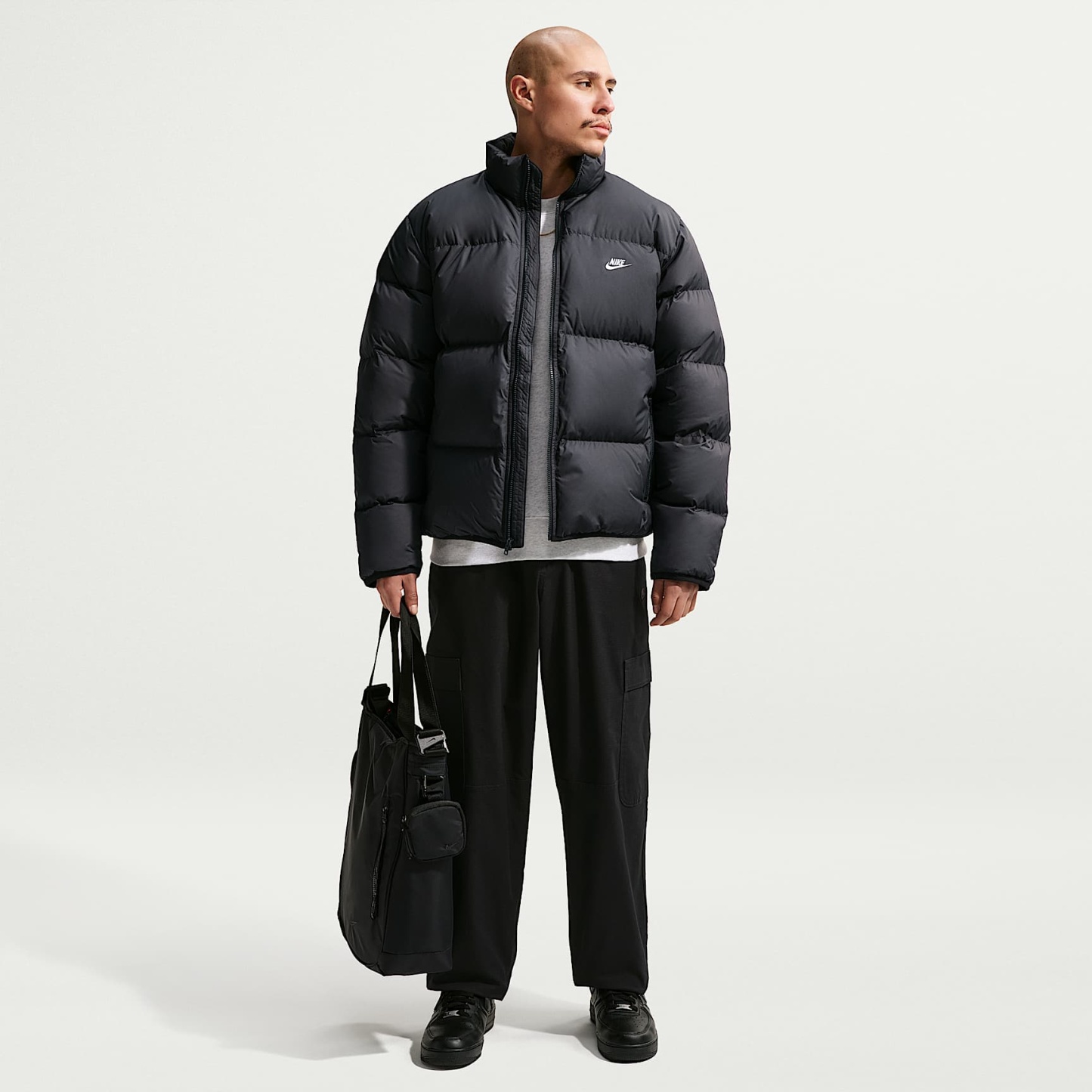 Nike Sportswear Club Men's Therma-FIT Down Puffer Jacket – Black/White
