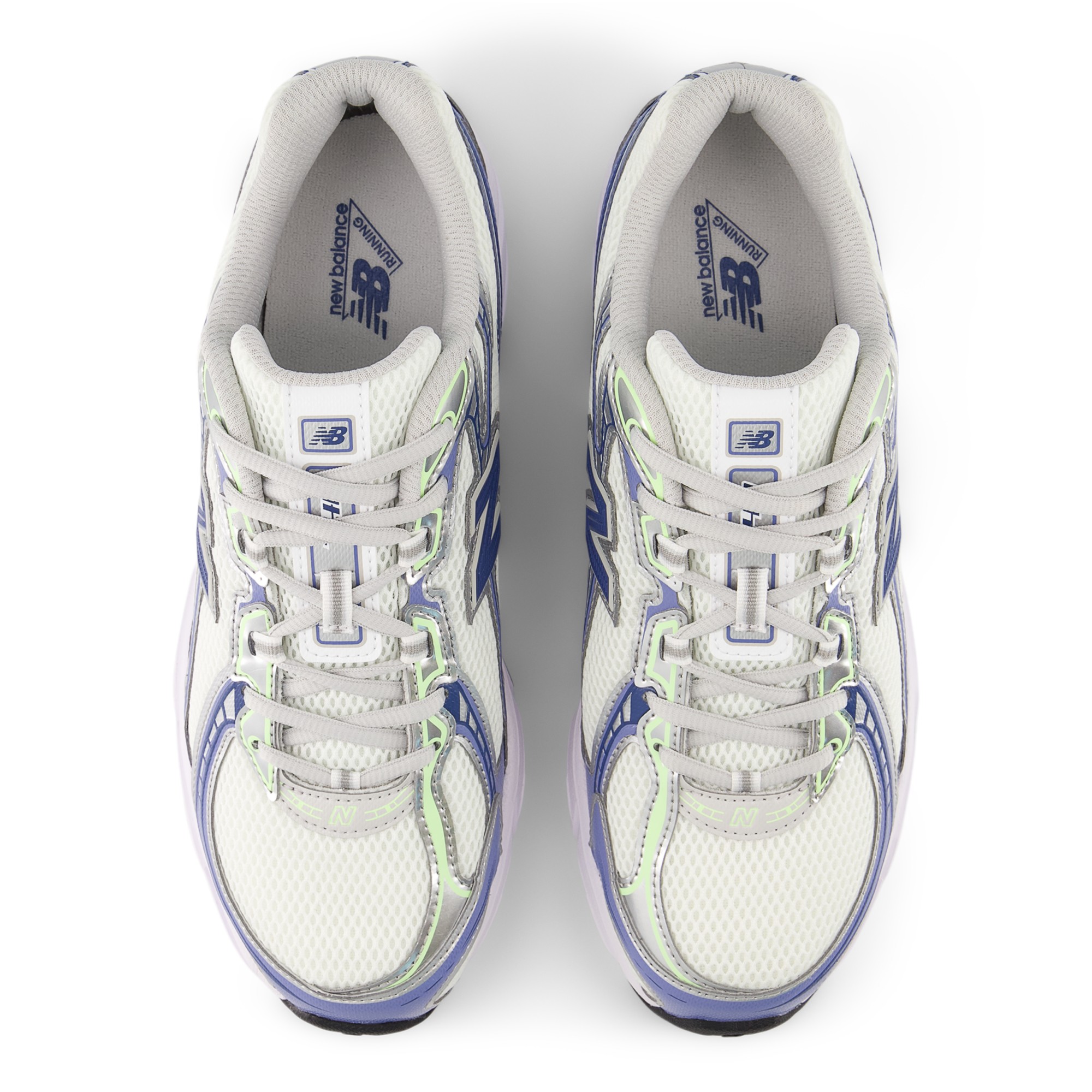 740 – WHITE with MAGIC BLUE