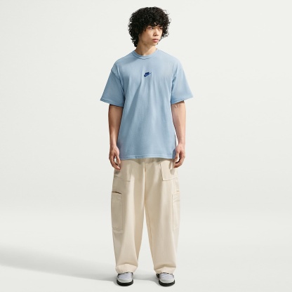 Nike Sportswear Premium Essentials Men's T-Shirt – Light Armoury Blue