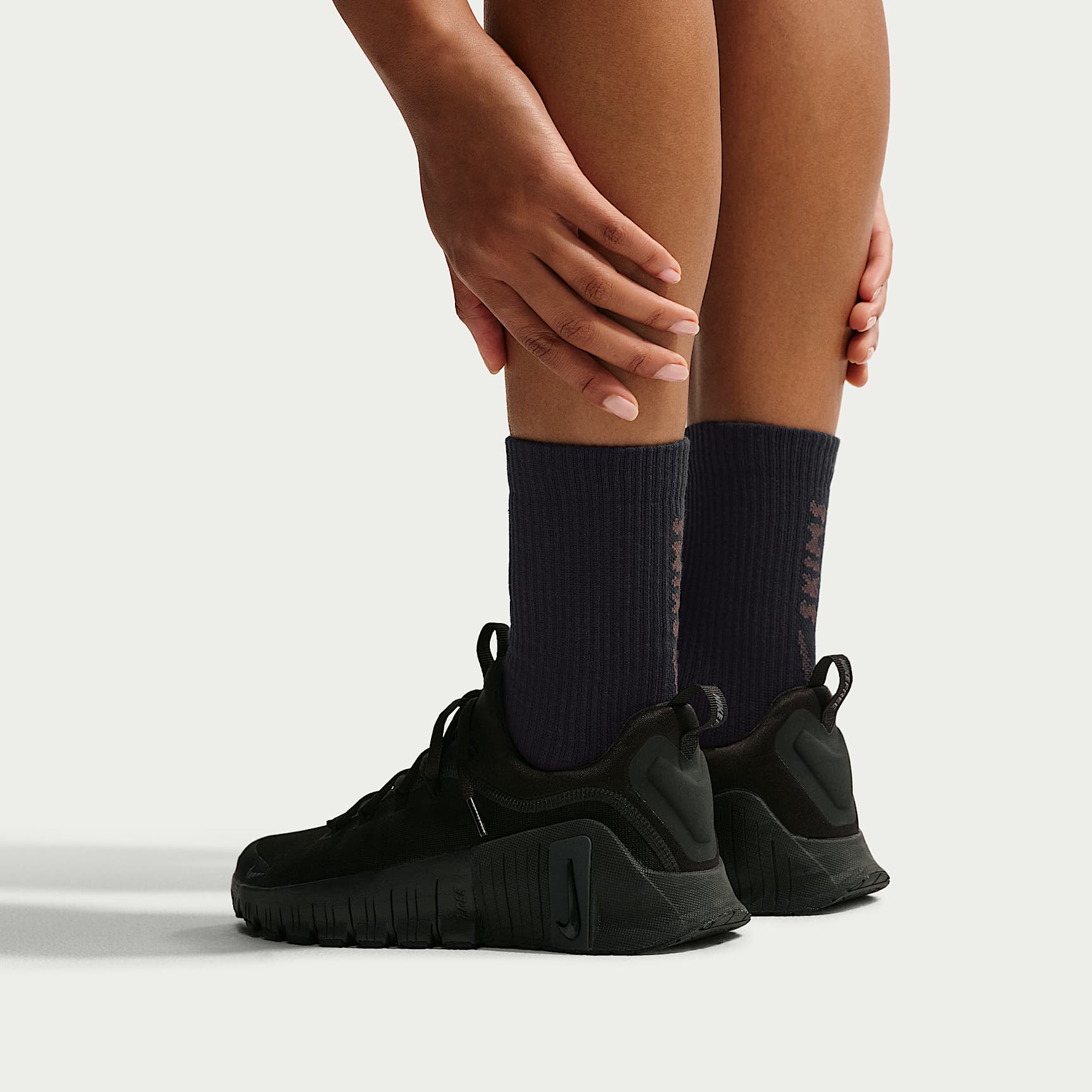 NikeSKIMS Dri-FIT Women's Dri-FIT Crew Socks (3 Pairs) – Multi-Colour/NSKM Snow/Grey Heather