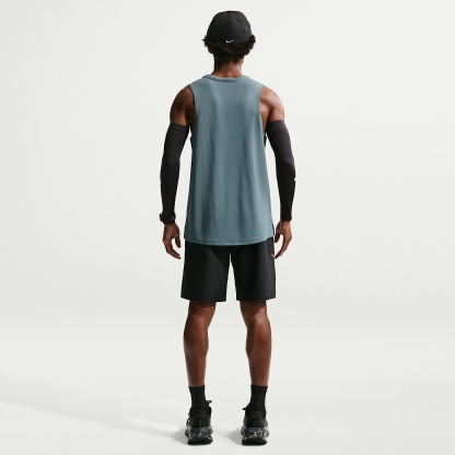 Nike Miler Men's Dri-FIT 23cm (approx.) Unlined Running Shorts – Black/Black