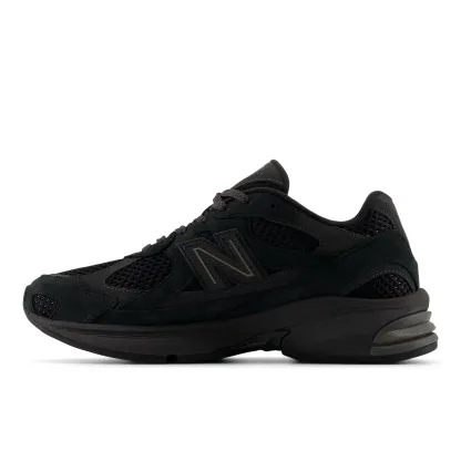 2010 – BLACK with BLACK CEMENT