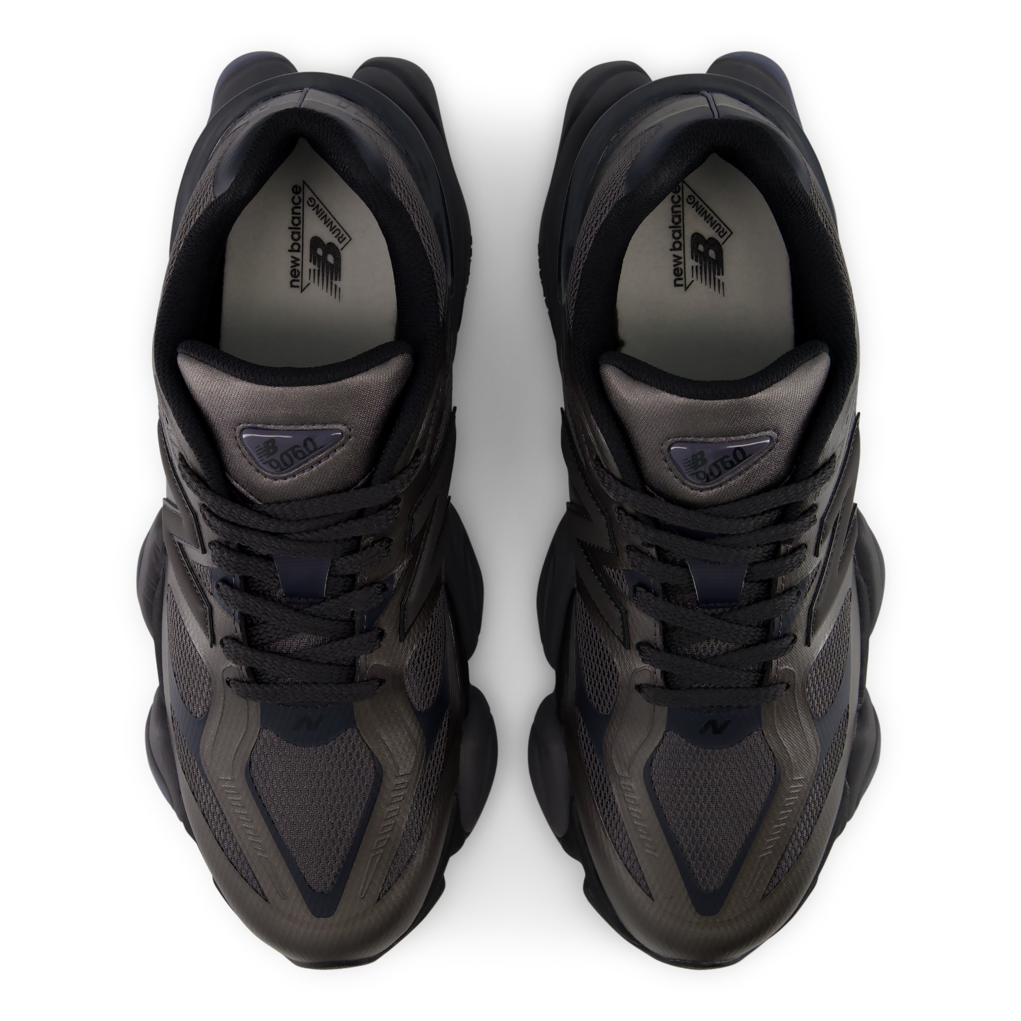 9060 – BLACK with METEORITE