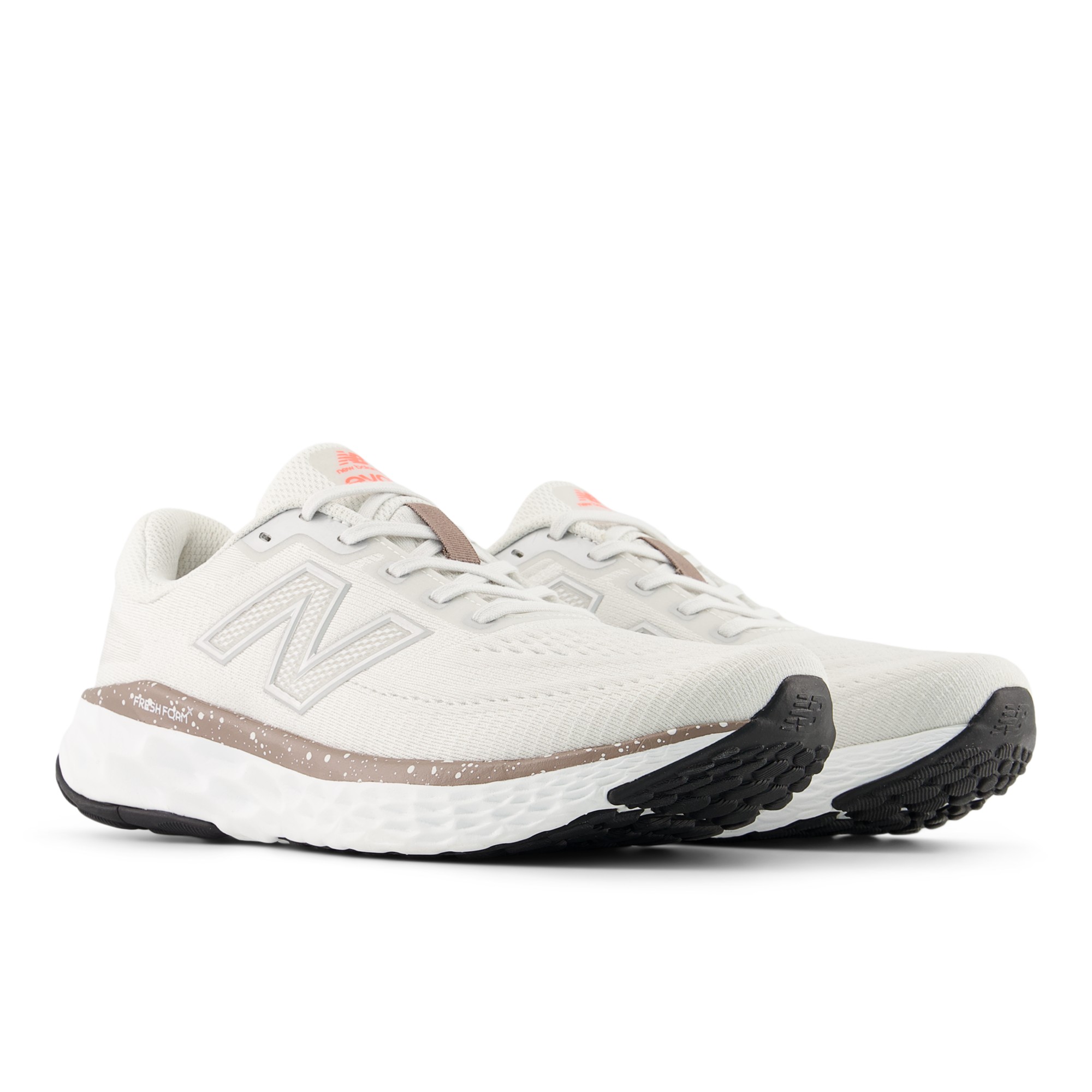 Fresh Foam X EVOZ v4 – Reflection with White and Earth Shadow