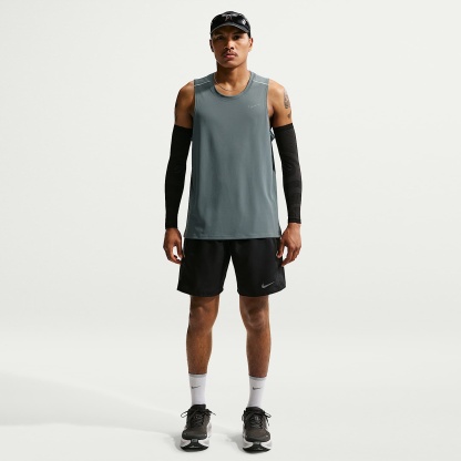 Nike Miler Men's Dri-FIT Running Tank Top – Smoke Grey