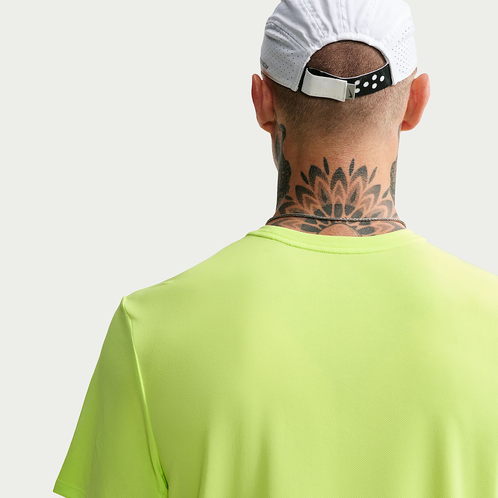 Nike Miler Men's Dri-FIT Short-Sleeve Running Top – Light Lemon Twist