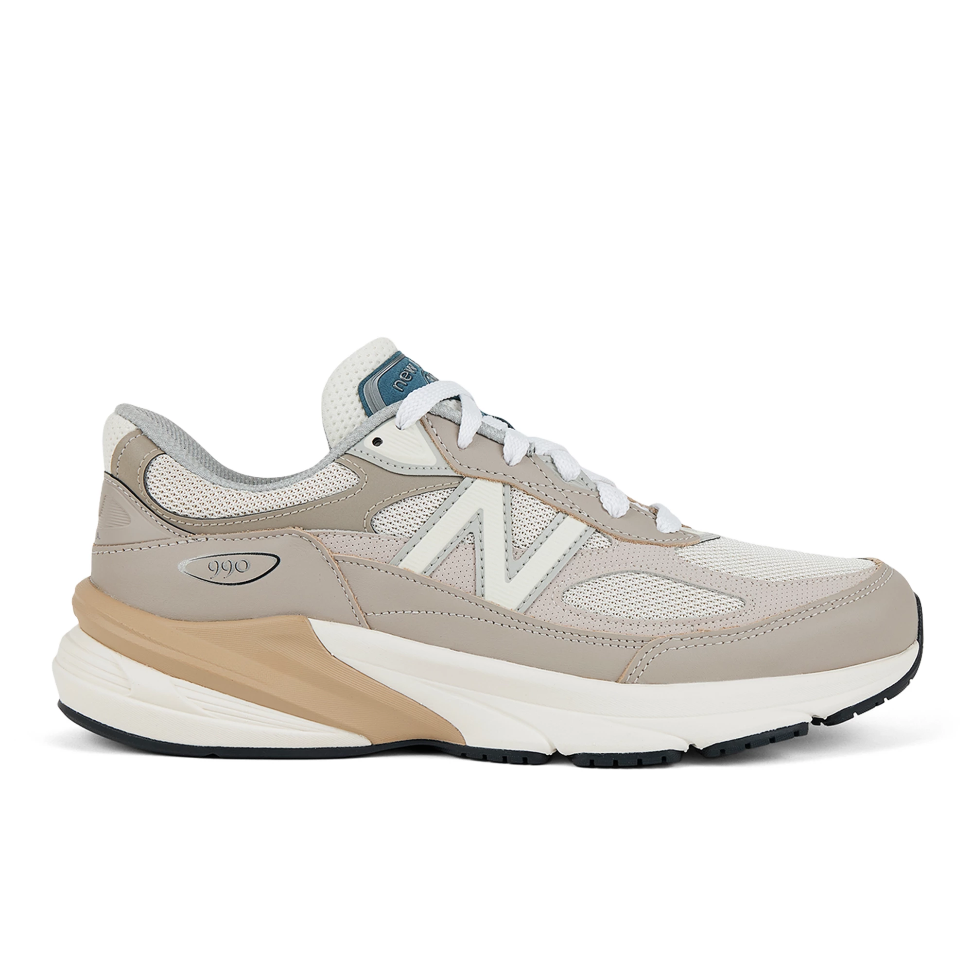 Made in USA 990v6 – Light Mushroom with Moonrock