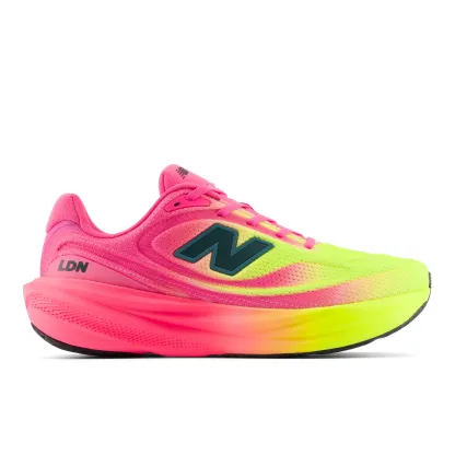 TCS London Marathon 1080v15 – ALKALINE GREEN with PINK HEAT