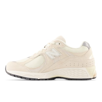 2002R – CALM TAUPE with ANGORA and Silver Metalic