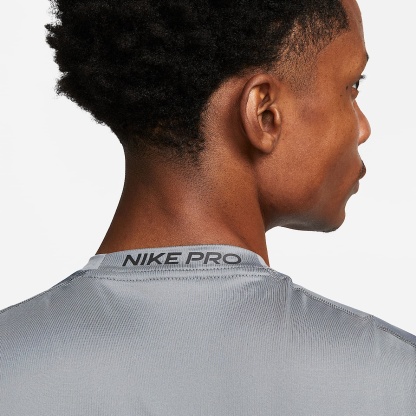 Nike Pro Men's Dri-FIT Tight Sleeveless Fitness Top – Smoke Grey/Black