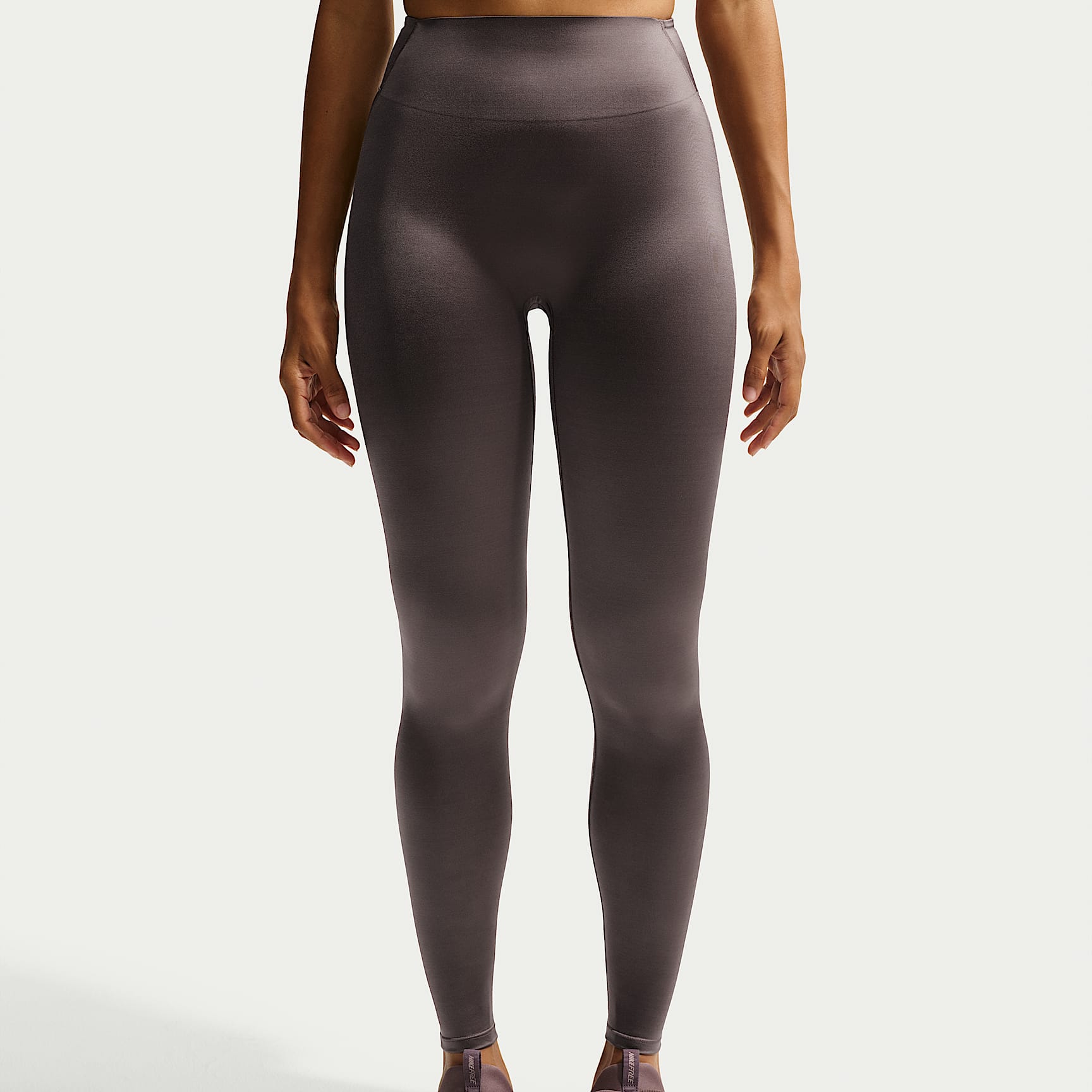 NikeSKIMS Satin Shine Women's High-Waisted Bonded 66cm (approx.) Leggings – NSKM Resin/NSKM Resin