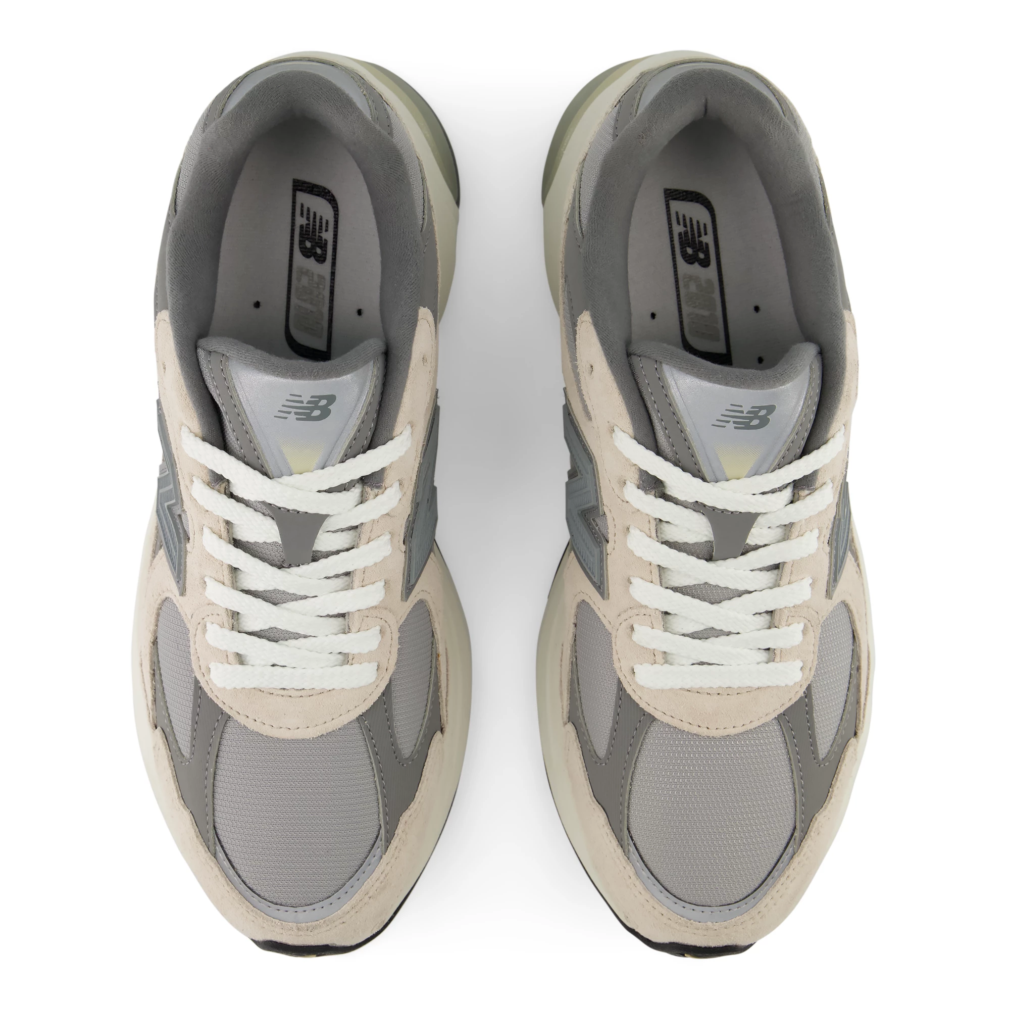 2010 – TIMBERWOLF with HARBOR GREY