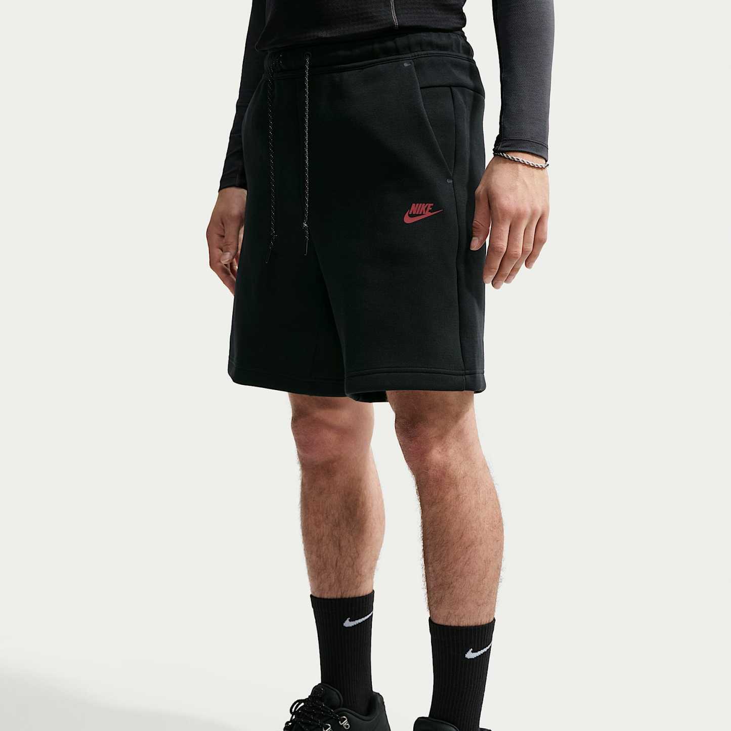 Nike Tech Men's Fleece Shorts – Black/Tough Red