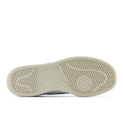 BB80 – White with Navy