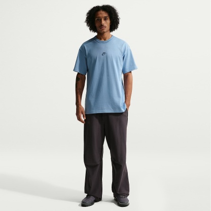 Nike Sportswear Premium Essentials Men's T-Shirt – Work Blue