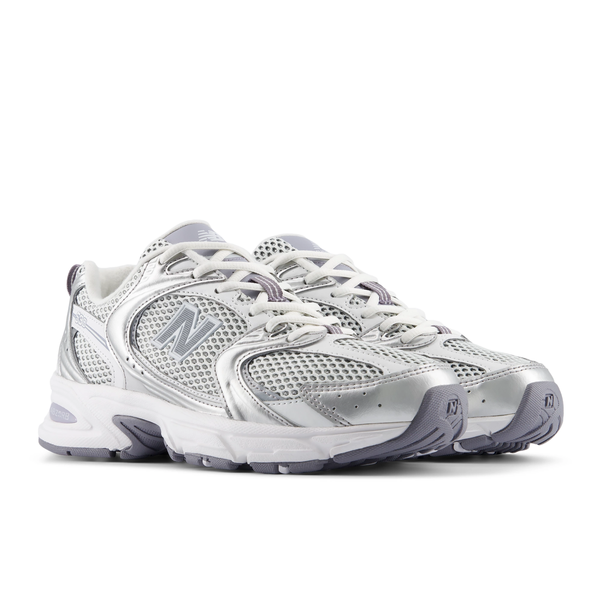 530 – GREY MATTER with SILVER METALLIC and DIGITAL MIST