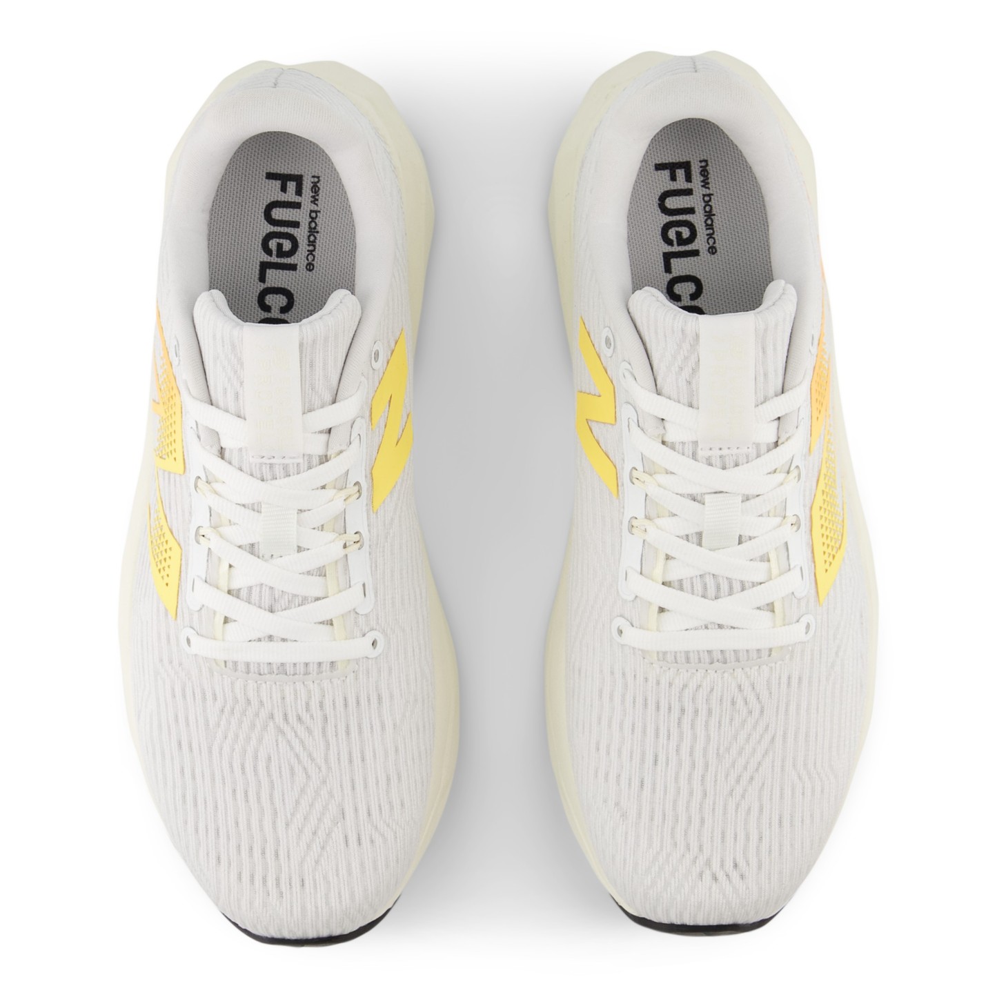FuelCell Propel v5 – White with Black and Hot Mango