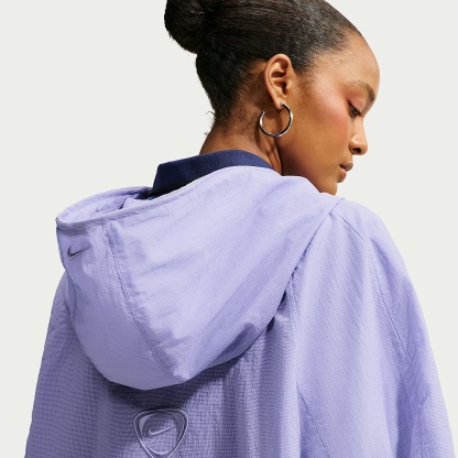 Nike Runway Women's Lightweight Jacket – Lilac Ice