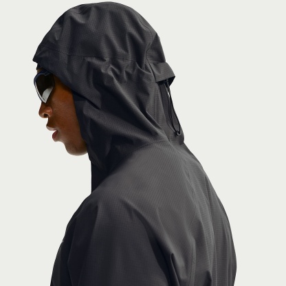 Nike Stride Men's Storm-FIT ADV Waterproof Running Jacket – Black