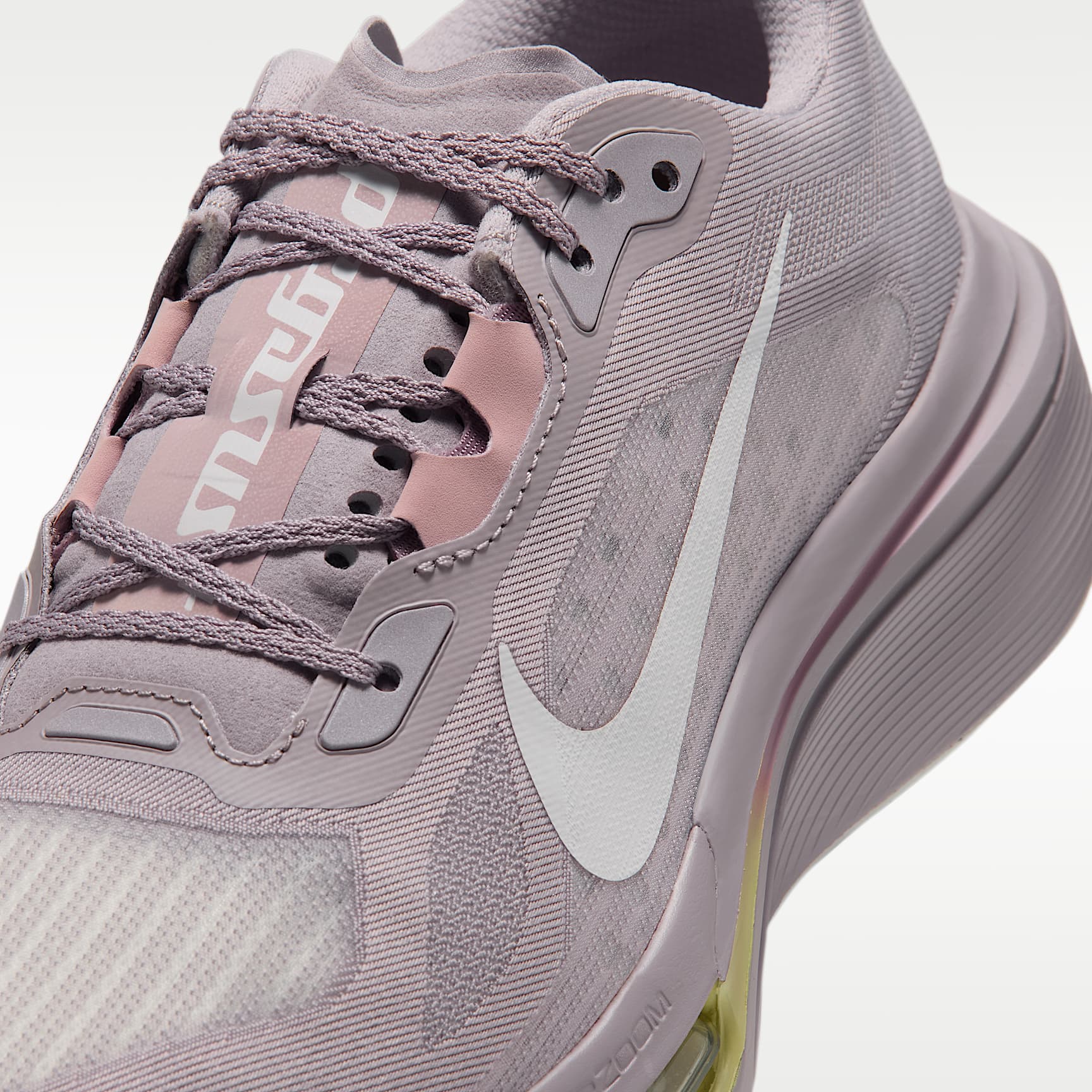 Nike Pegasus Plus 2 Women's Road-Running Shoes – Silver Lilac/Particle Rose/Fennel/Sail